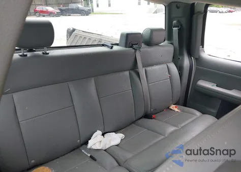 2007 Ford F-150 Stx/Xl/Xlt from USA, damaged, VIN 1FTRX12W77NA40745